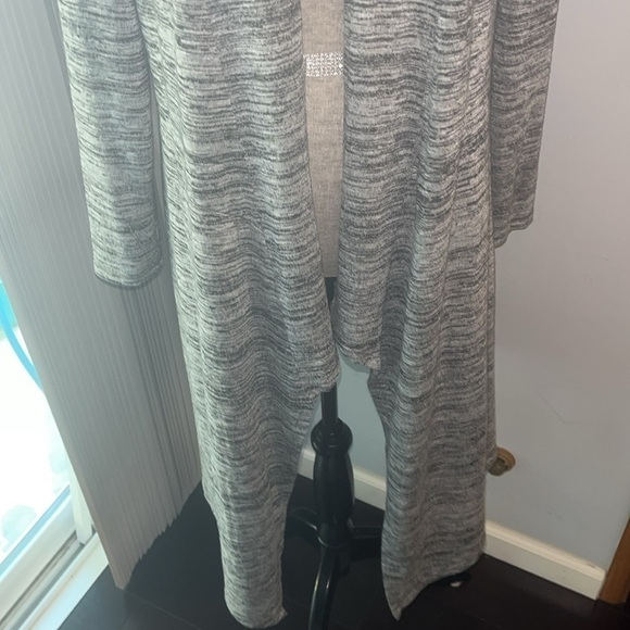 Edista open front cardigan size Large. Black and white. Excellent condition - Picture 4 of 7